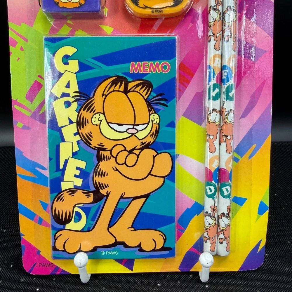 Vintage Garfield Stationery Set Blister Pack‎ Memo Pad Pencils Erasers Paws NEW